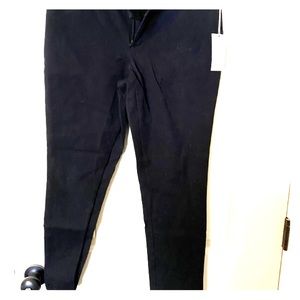 A New Day Women’s Mid rise skinny pant